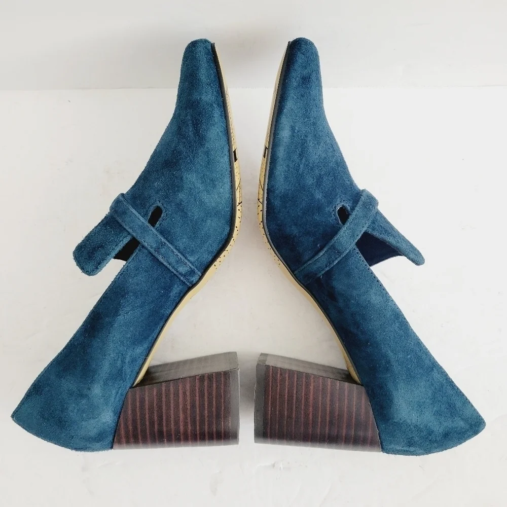 New Bella Vita Ashton Pump Navy Suede Leather, Size 7,5